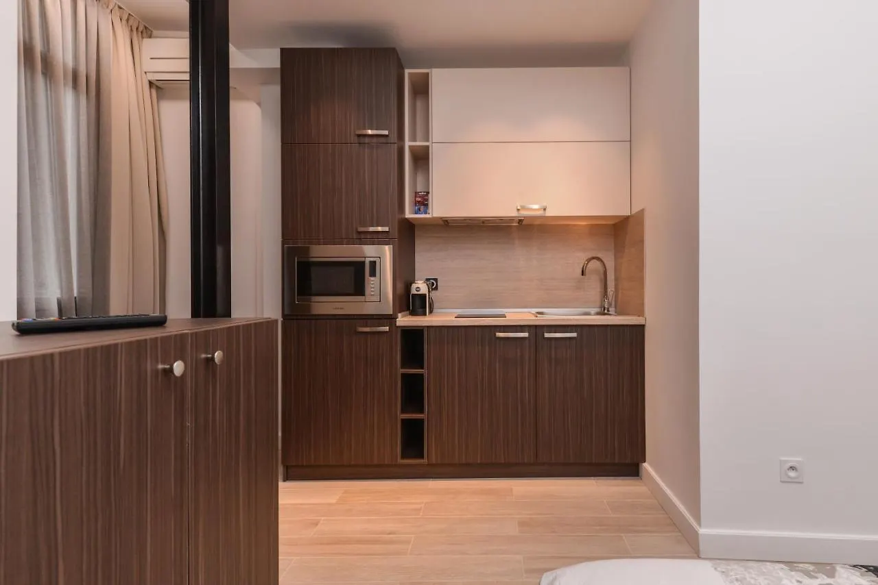 Cacao Studio Next To Crystal Garden And Russian Church By Flat Mаnager Sofia Apartment